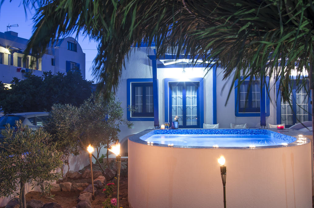 White & Blue Apartment Perivolos  Exterior photo
